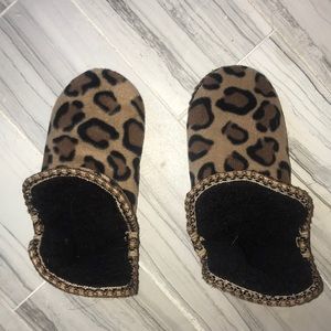 🐆Cheetah slippers🐆